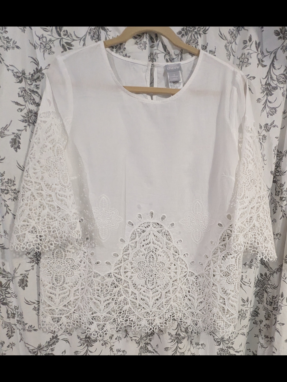 Chico's White Eyelet Lace Peasant Blouse